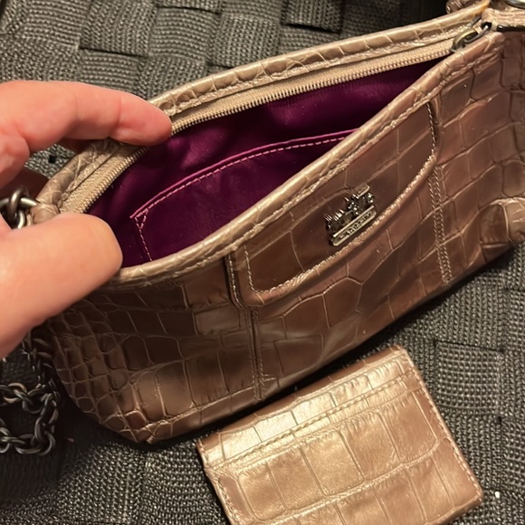 Coach clutch with matching ID wallet. Bronze alligator leather print with chain. - Picture 3 of 4